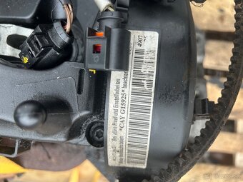 Škoda superb 1,6tdi 77kw motor - 2