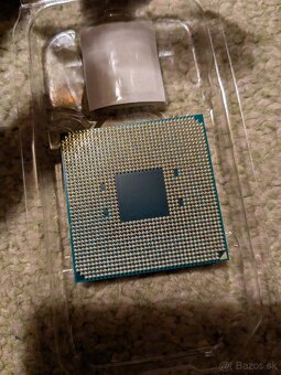 Procesor AMD Ryzen 5 2600X + chladič - 2
