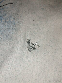 Predám náhradné dieli z Redmi A3 - 2