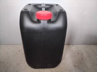 Predám plastový kanister 20l - 2