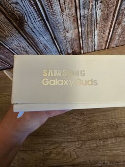 Samsung galaxy buds - 2