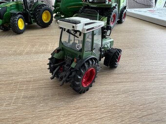 Universal Hobbies Fendt 209 F - 2