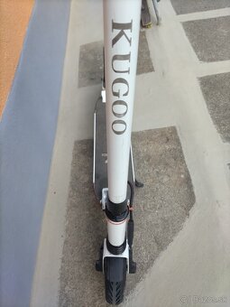Predám odpruženú elektrokolobežku KUGOO S3 - 2
