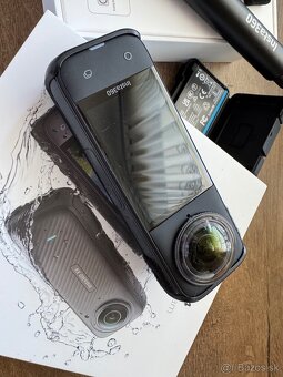 Insta360 x4 - 2