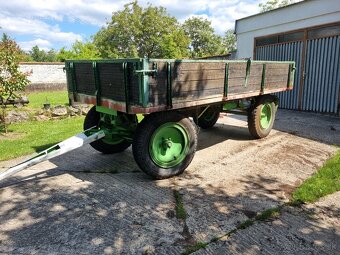 Vlečka za traktor - 2