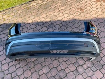 Volkswagen Škoda Nárazníky Blatníky Svetlá - 2
