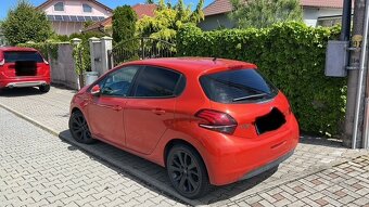 Peugeot 208 1.2 Pure Tech 60kw, rok vyroby 2016 - 2