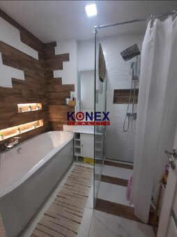 Veľký zrekonštruovaný 2i byt v centre Vranova nad Topľou - 2