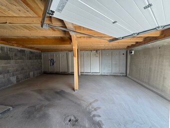 PRENÁJOM atypickej garáže SEREĎ - 2