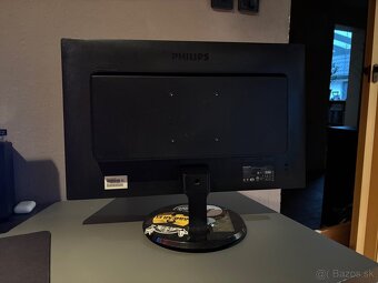 Philips 246V5L – 24” Full HD monitor - 2