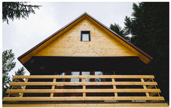 CHATA / DONOVALY / TICHÁ LOKALITA / 400 m2 / - 2