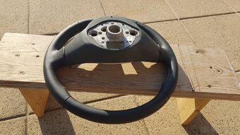 Predám multifunkčný volant na Passat B8 - 2