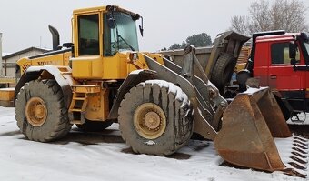 Nakladač Volvo L120 E - 2