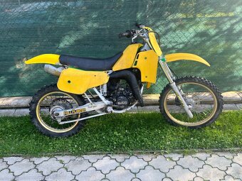 Suzuki rm 125 r.v 1985 - 2