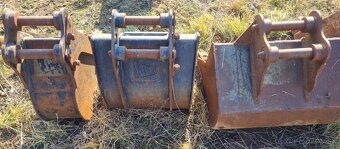 lyžice pre stroje JCB 8025, 8026, 8030, 8035 - 2