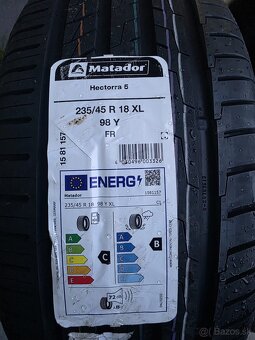 Letne pneumatiky 235/45 r 18 - 2