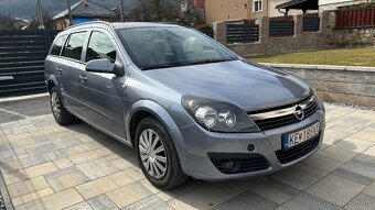 Opel Astra H Caravan 1.4 66kw - 2