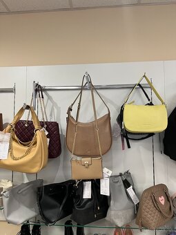 Dámske kabelky/tašky - mix 71 ks - 2