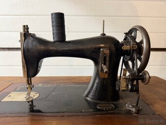 Šijací stroj HEROS - 2