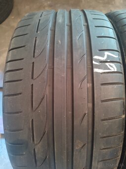 245/35 R18 Brigestone - 2