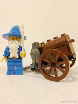 LEGO Castle 1736 Wizard's Cart - 2