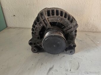 Alternátor VW 2.0 TDi 06F903023F - 2