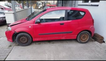 Chevrolet aveo kalos - 2