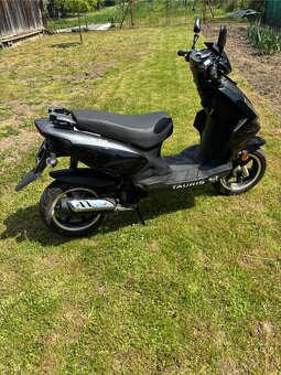 Skúter Tauris Samba 50 - 2