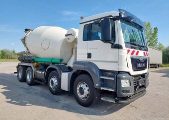 MAN TGS 32.400 BB Liebherr 9m3 8x4 nafta 294 kw - 2