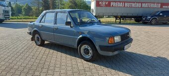 Skoda 120 - 2