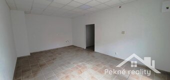 Prenájom obchodného priestoru v centre Zvolena - 2