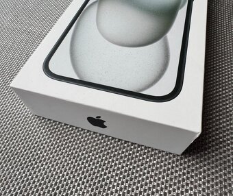 iPhone 15 128GB - NOVY - NEROZBALENY - 2