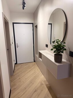 Prenájom 2i zariadený byt Rezidencia Hron - 2