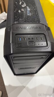 Predám PC – AMD Athlon II X3 450, AMD Radeon HD 6800, 20GB R - 2