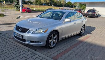 Lexus GS300 (2008) – spoľahlivý luxus na každý deň - 2