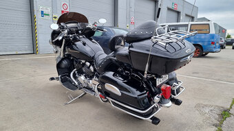 Yamaha XVZ 1300 Royal Star Venture - 2