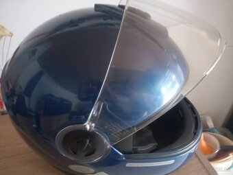 Predam prilbu zn.Schuberth.. - 2