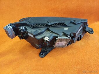 Skoda Superb lave metrix led svetlo - 2