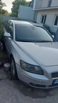Predám Volvo V50 r.v.2005 - 2