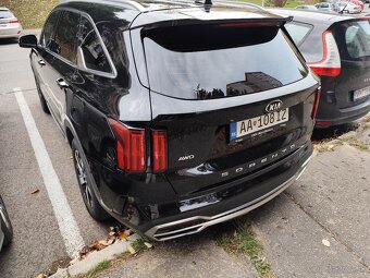 KIA Sorento - 2
