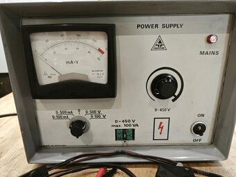 Laboratórny zdroj napájania do 450 V DC - 2