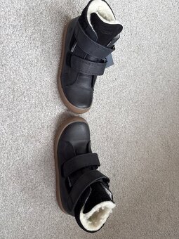 Cizmicky Bundgaard 32 NOVE - 2