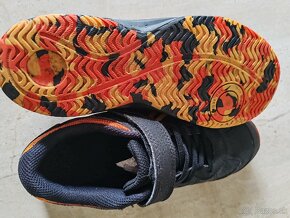 Detské kopačky - halovky. - 2