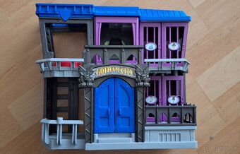 Predám Mattel Gotham City - 2