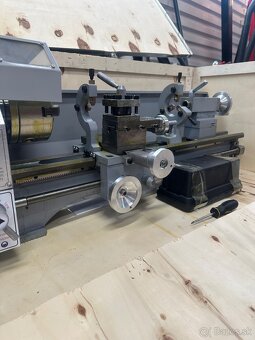 Stolový sústruh 230v 600mm - 2