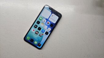 Apple iPhone 11 Pro 64GB - 2