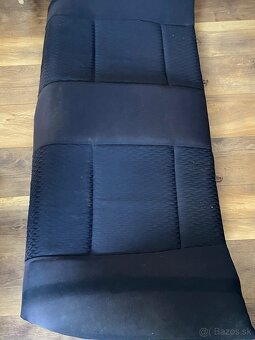 Zadné sedadlo - 2