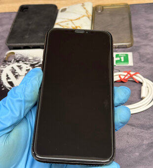 Apple iPhone X 64 GB Space Gray / nová batéria - 2