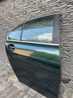 BMW 7 E65 - ZADNE PRÁVE DVERE - 2