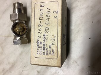 Rádiatorový ventil 1/5 cola priamy - 2